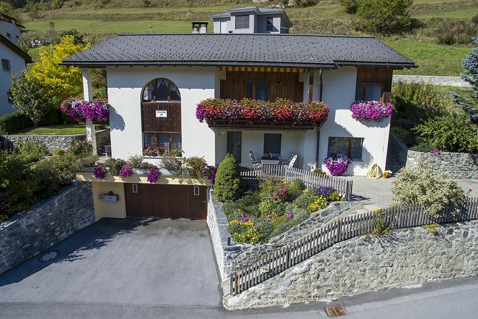 Chasa Plajet Appartement Ramosch Buitenkant foto