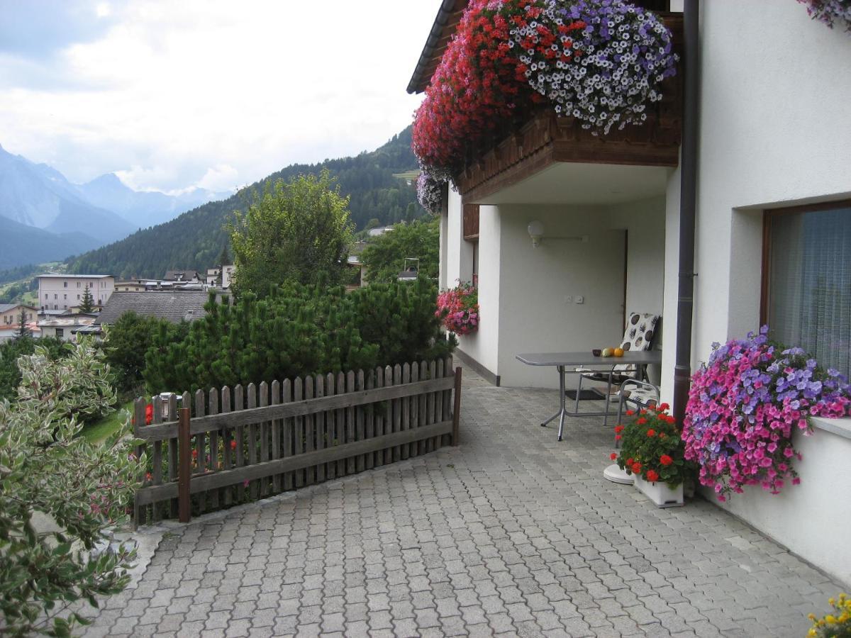 Chasa Plajet Appartement Ramosch Buitenkant foto